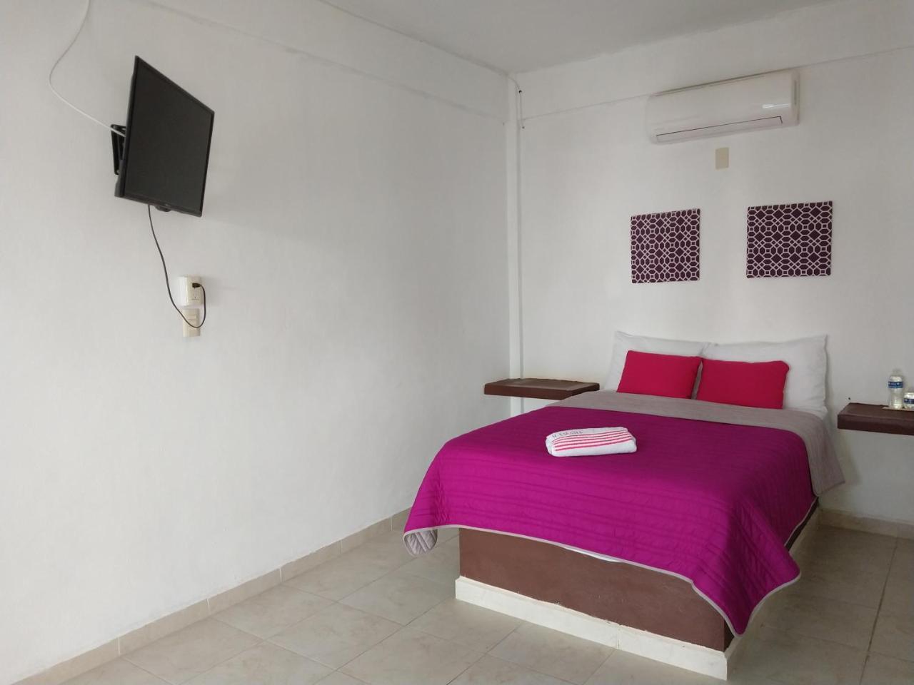 Hotel Espana Chetumal Buitenkant foto
