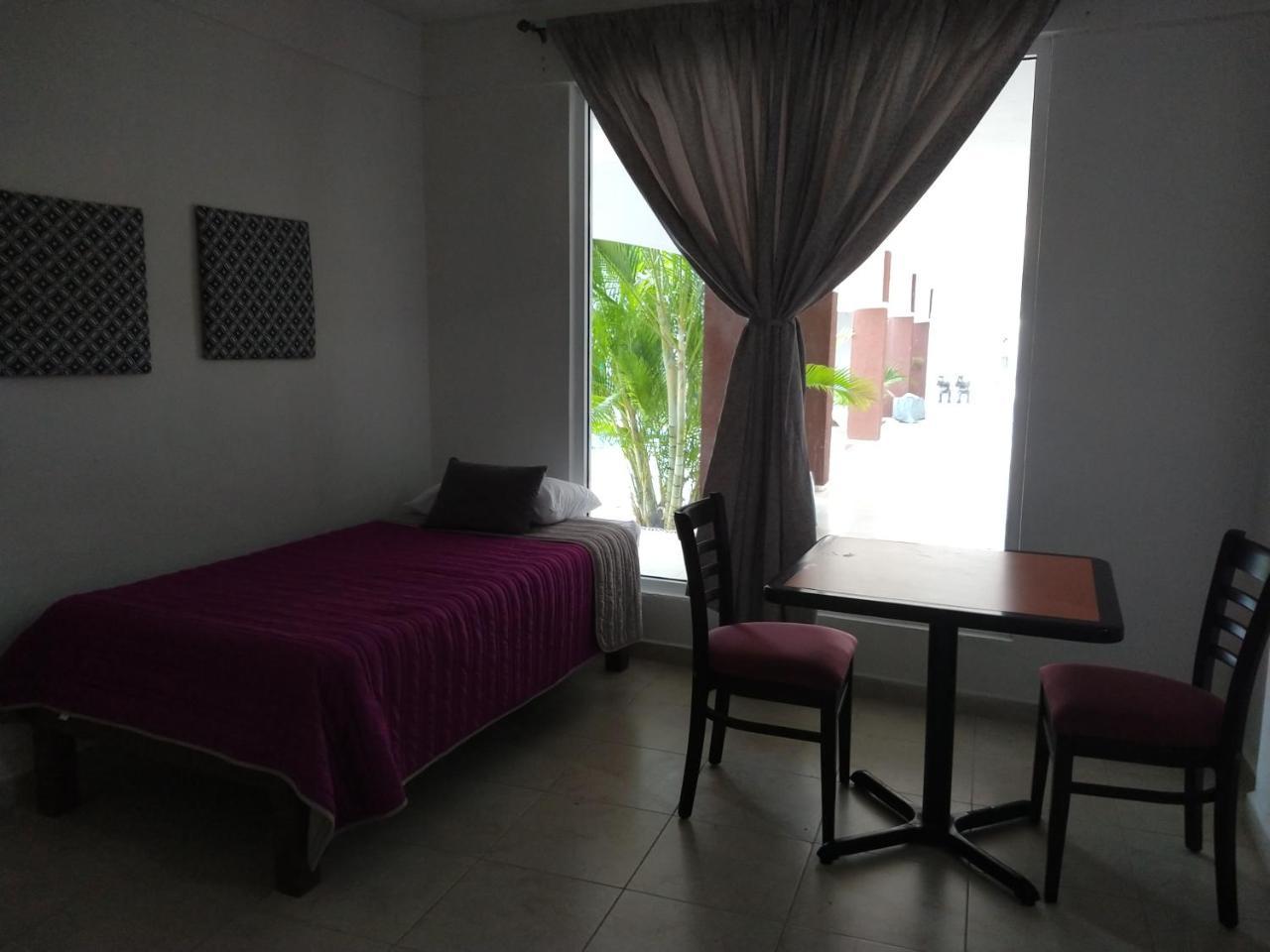 Hotel Espana Chetumal Buitenkant foto